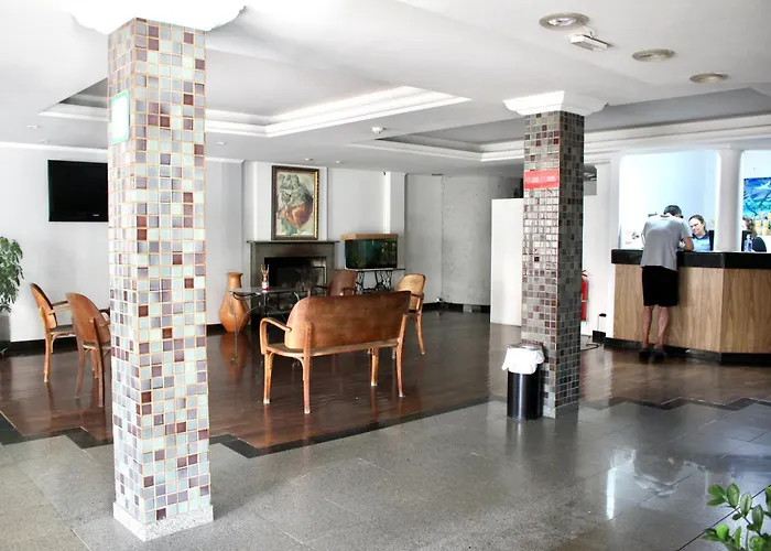 Hotel Dias Em Pouso Alegre - Mg